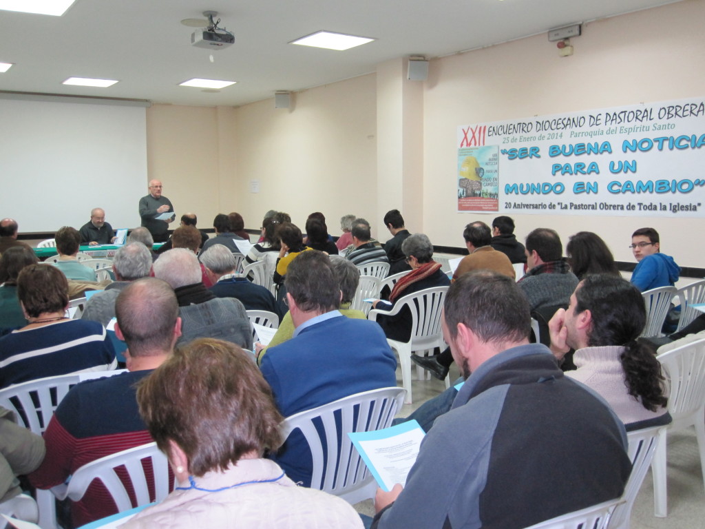 En el encuentro participaron cerca de ochenta militantes de grupos de pastoral obrera.