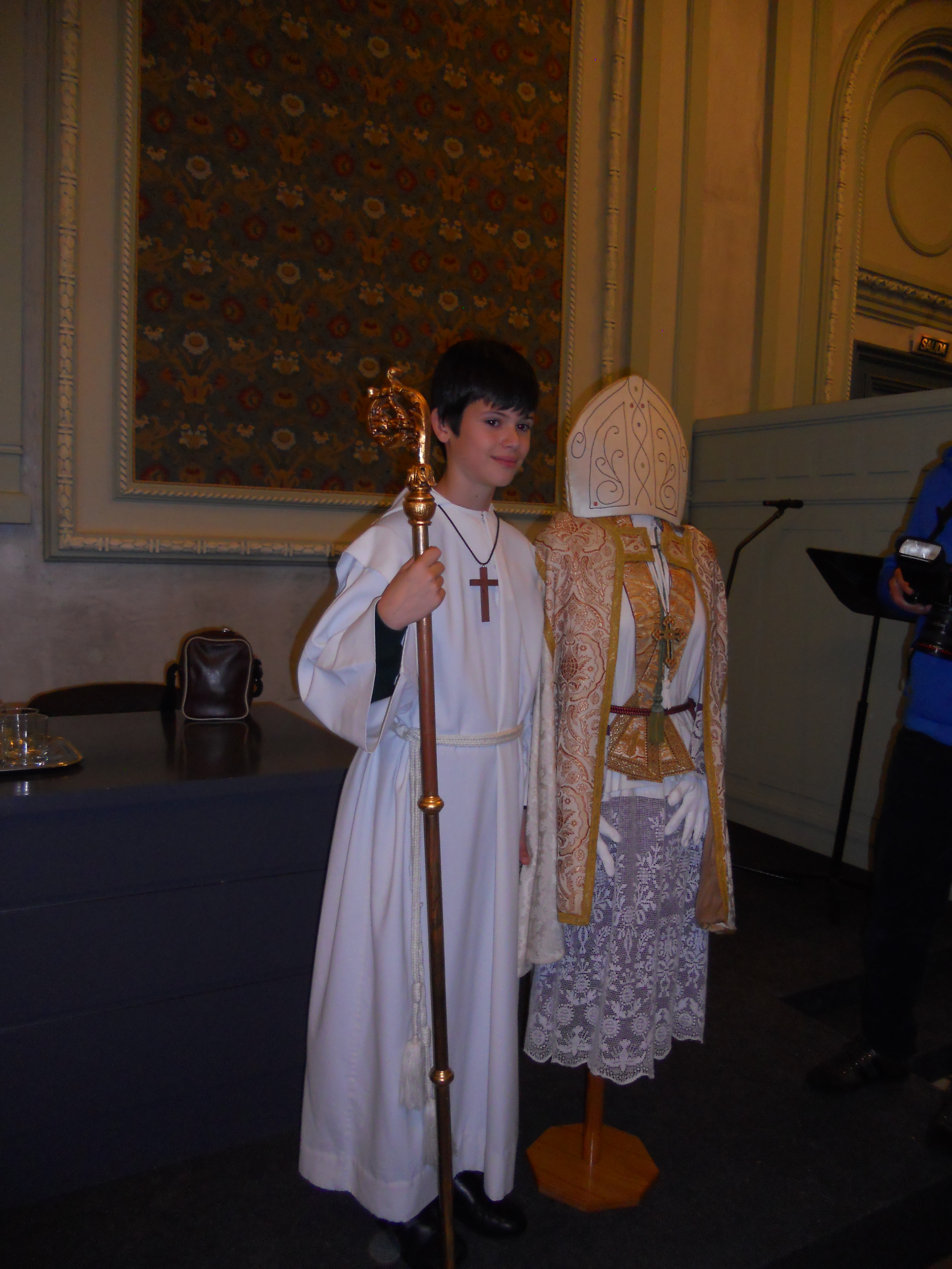 obispillo traje