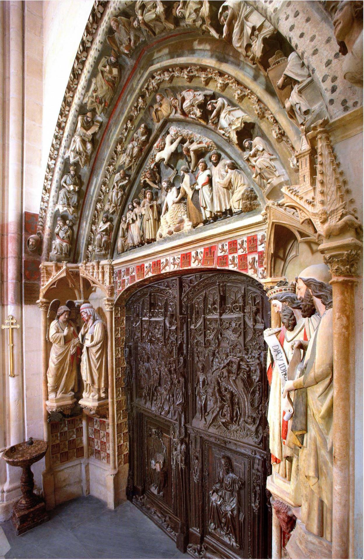 Puerta claustro