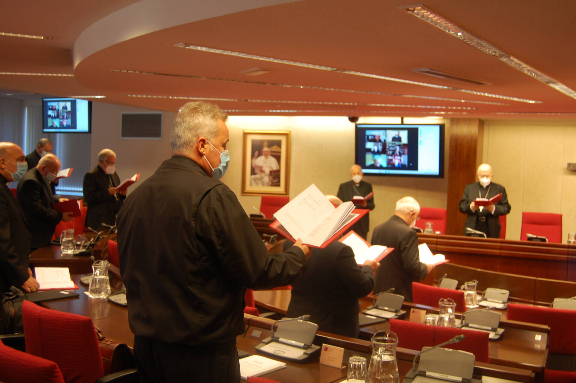 comisión permanente cee