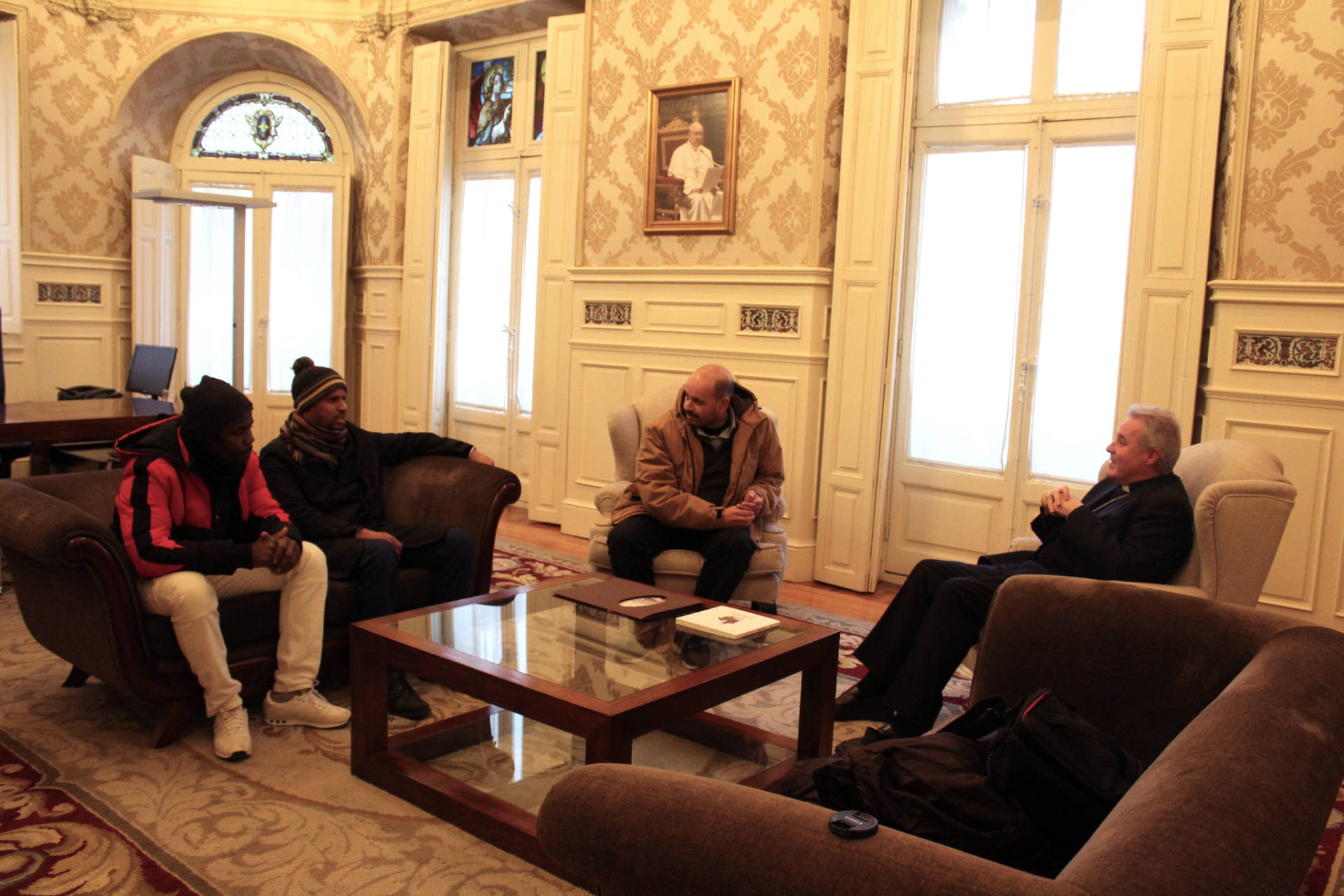 Encuentro arzobispo con musulmanes