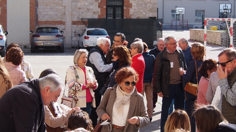 Recuperado de: https://www.caritasburgos.es/2023/04/21/mas-de-120-voluntarios-en-el-encuentro-de-acogida/