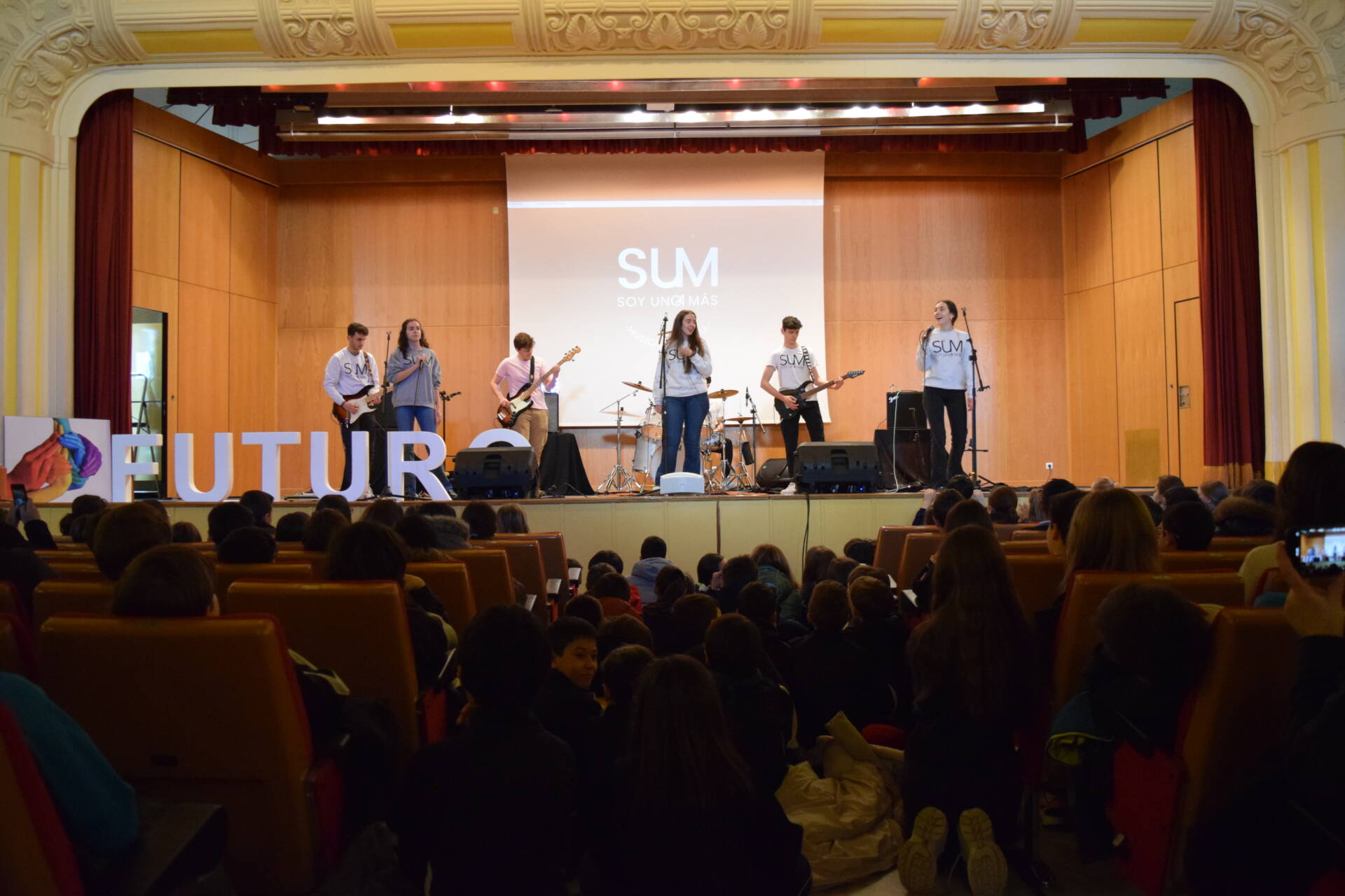 escuelas catolicas rumbo al futuro