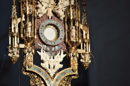 Santa Misa y procesión en la solemnidad del Corpus Christi @ Catedral de Santa María la Mayor - Altar mayor