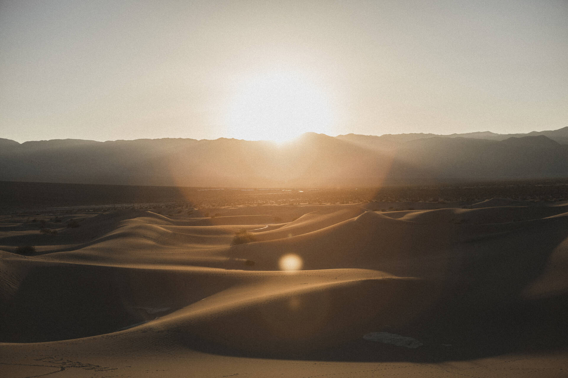 «Cuaresma: del desierto al amor que no pasa nunca»