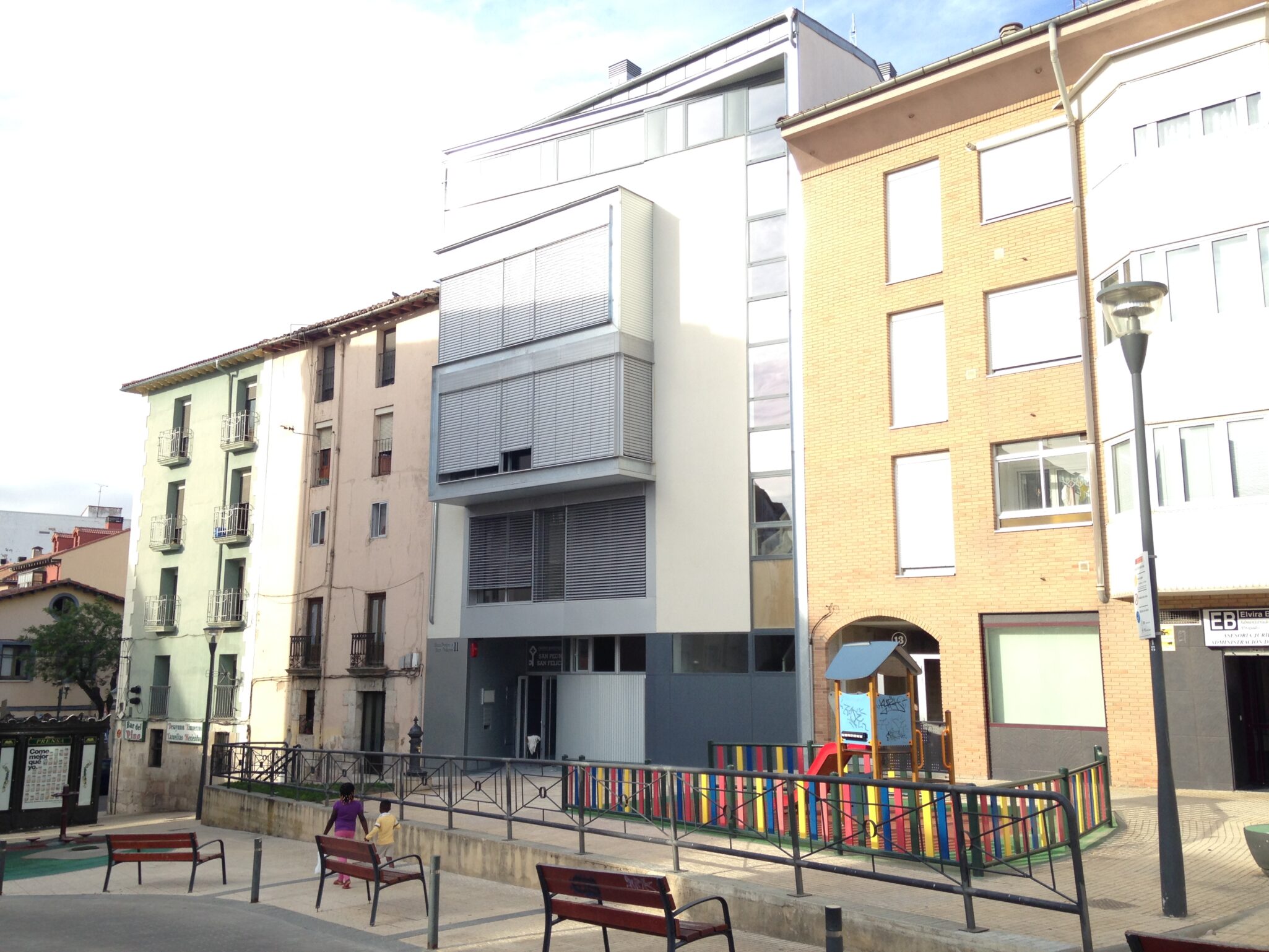 centro parroquial san pedro y san felices