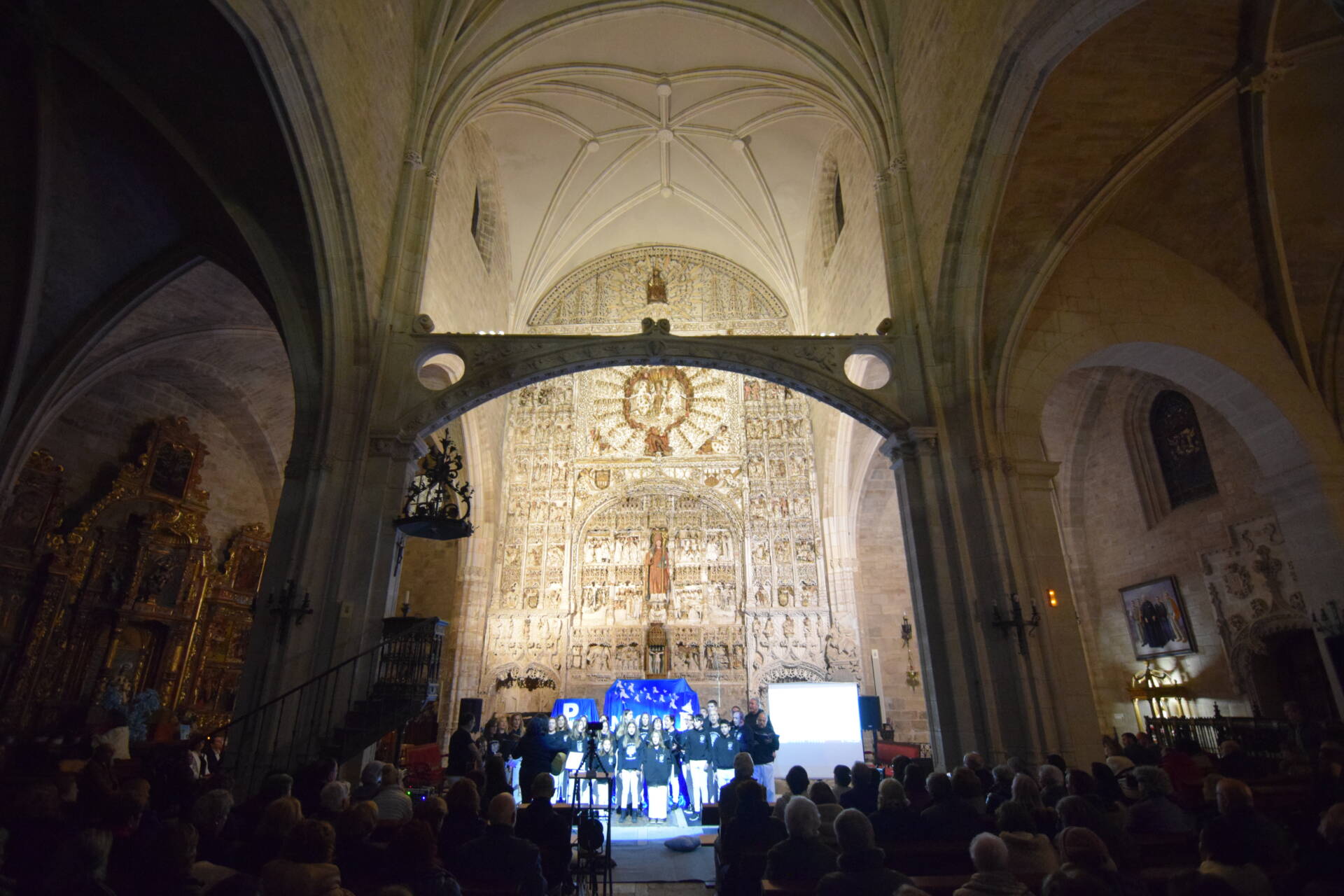 nao noche de arte y oracion 26