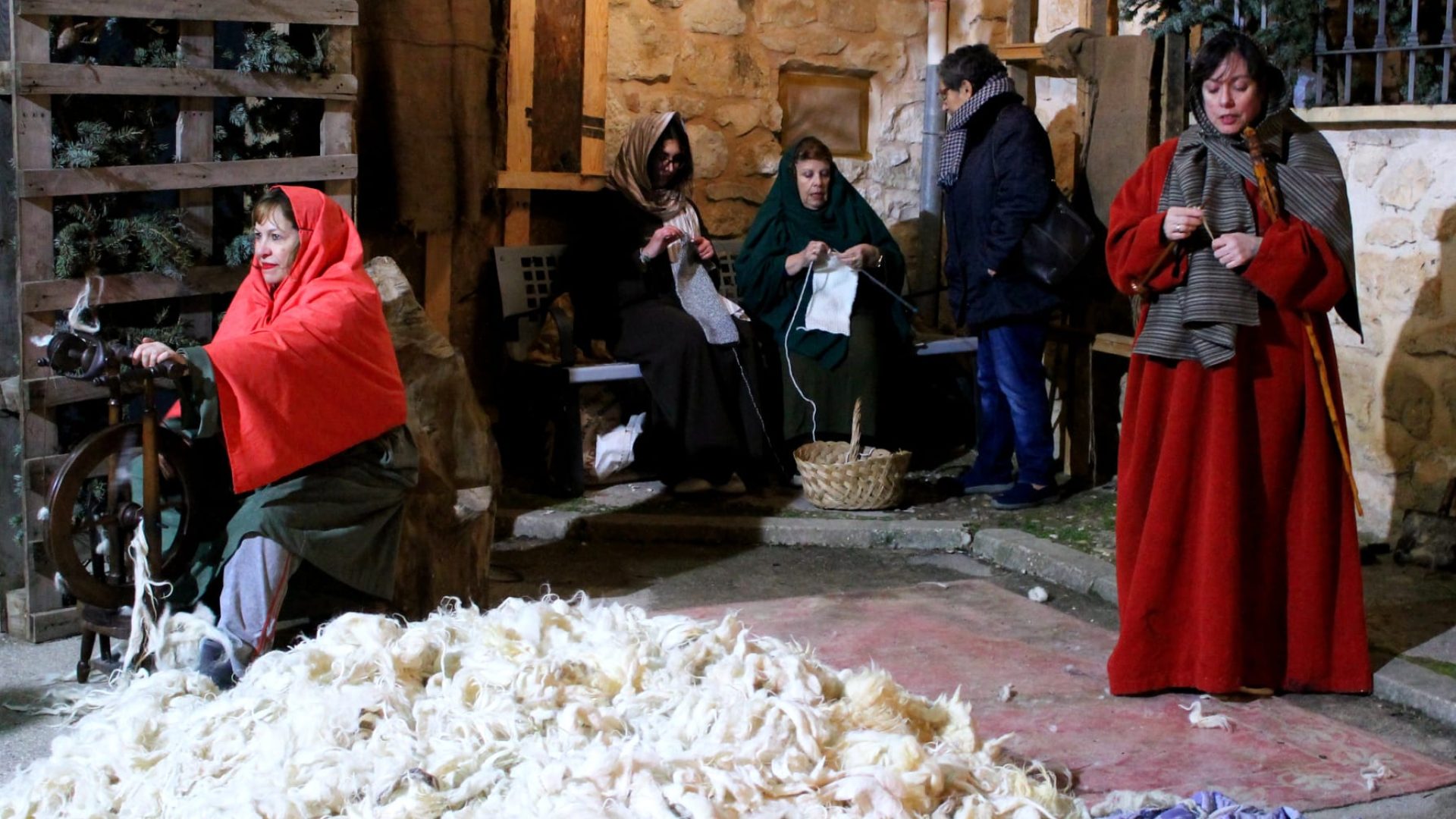 La magia de la Navidad «cobra vida» en la cabalgata de Torregalindo